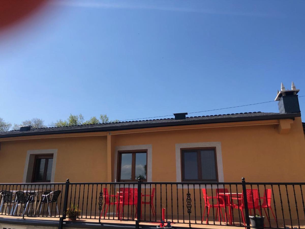 Albergue O Cruceiro Salgueiros Kültér fotó